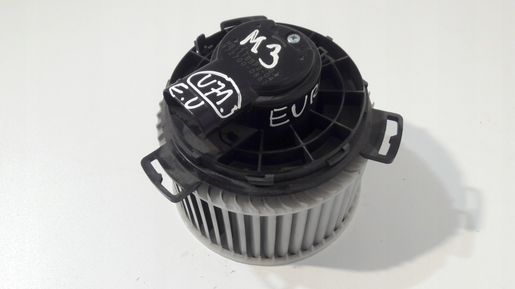 фото №1, Mazda 3 bl повітродувка обдув обігрівача 872700-0861 u71