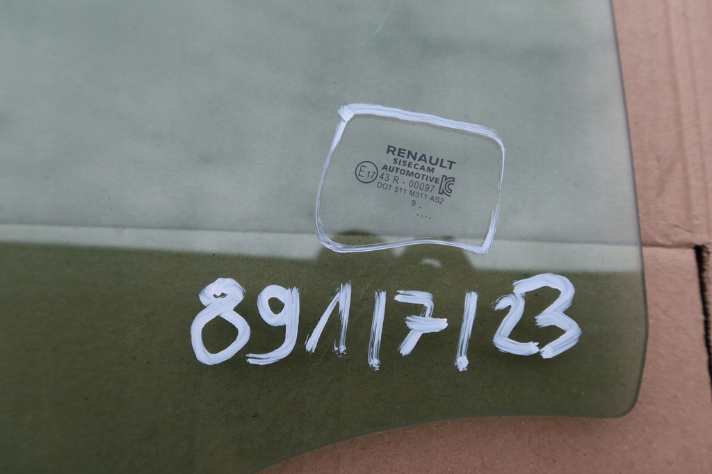 фото №2, Скло двері правий задня clio v 2019 rok