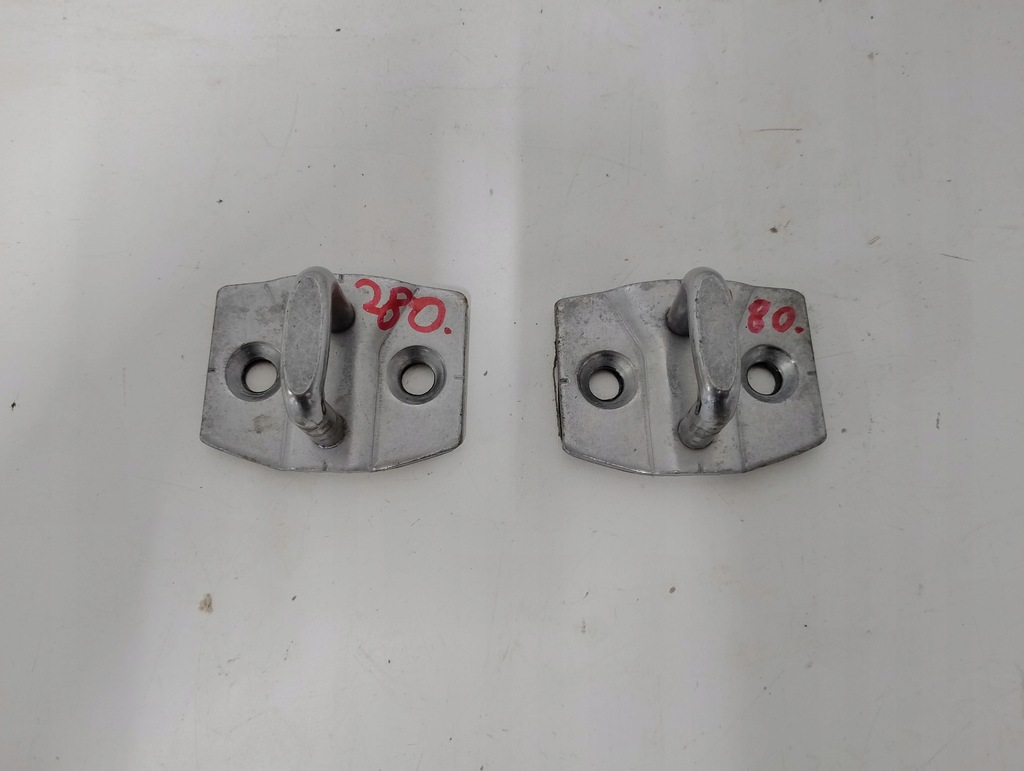 фото №1, Mini r60 countryman засов дверь задняя