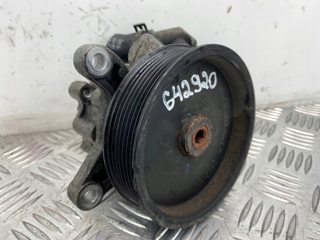 фото №1, W125 насос усилителя mercedes 3.0d a0054660301
