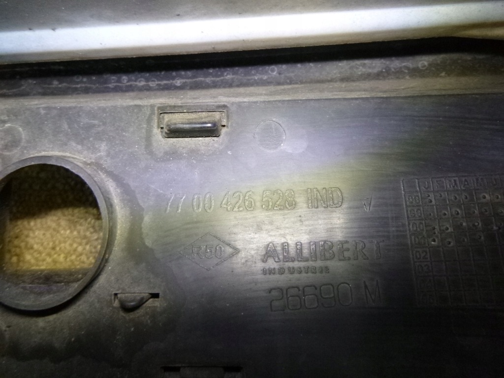 Бампер передний renault megane nv432 cabrio 2000r. с Разборки