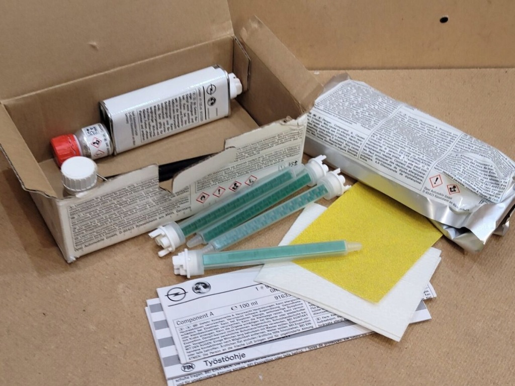 Купить Клей do пластиков opel 95599786 оригинал новый