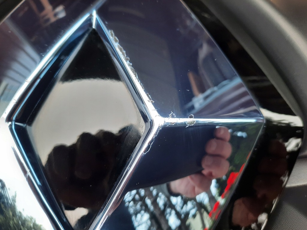 Ремень передний решётка  решётка радиатора renault kangoo с рестайлинг  электрик оригинал с Разборки