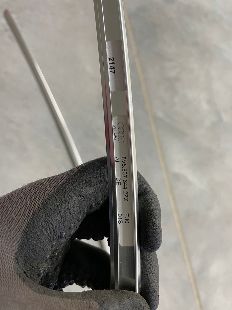 фото №7, Молдинг дверь передних audi a3 s3 sedan 8v5