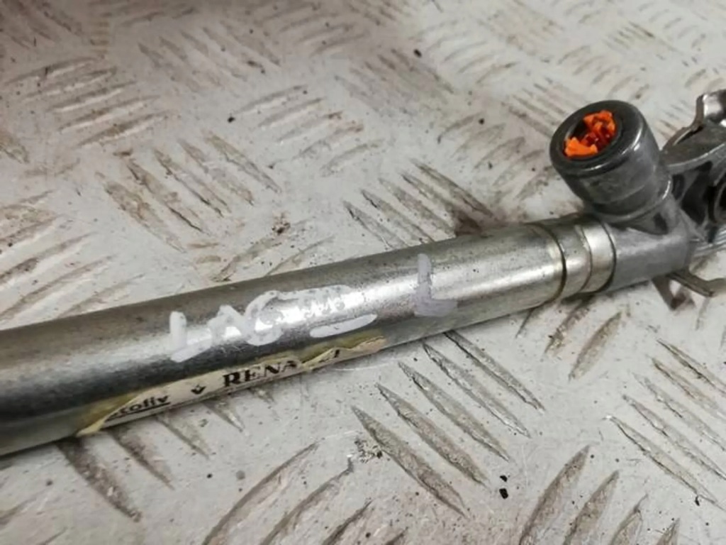 фото №2, Натяжитель поперечина левый натяжитель renault laguna iii coupe