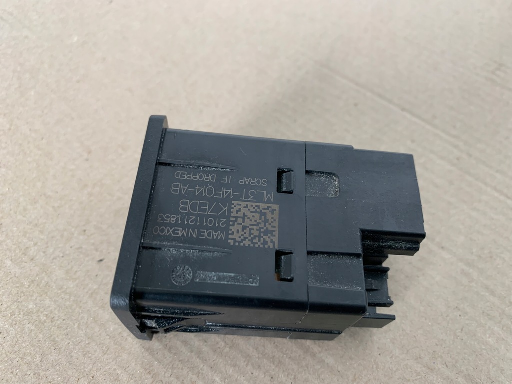 фото №4, Ford mustang mach-e rwd роз'єм port usb оригінал