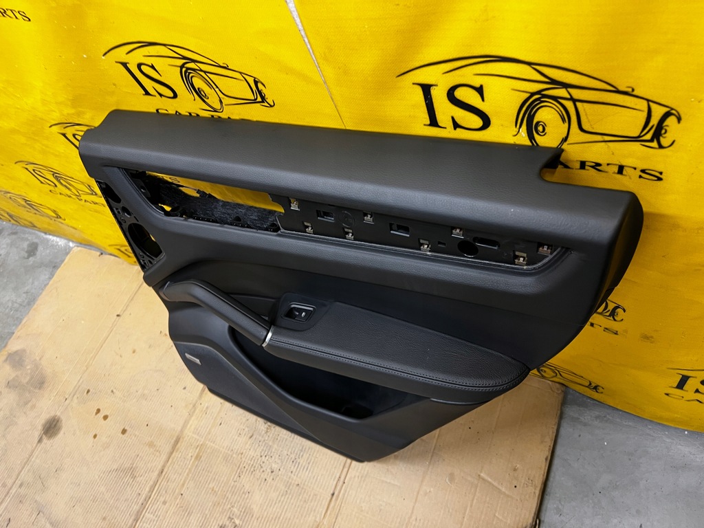 фото №6, Обшивка двері bose правий porsche cayenne coupe 9y3 hybrid