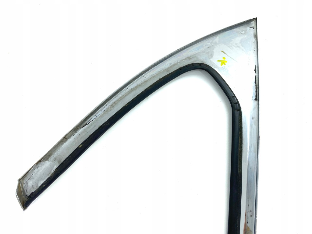 Молдинг бічна двері дах ліва хром tesla s eu 12-16 оригінал Оригінал