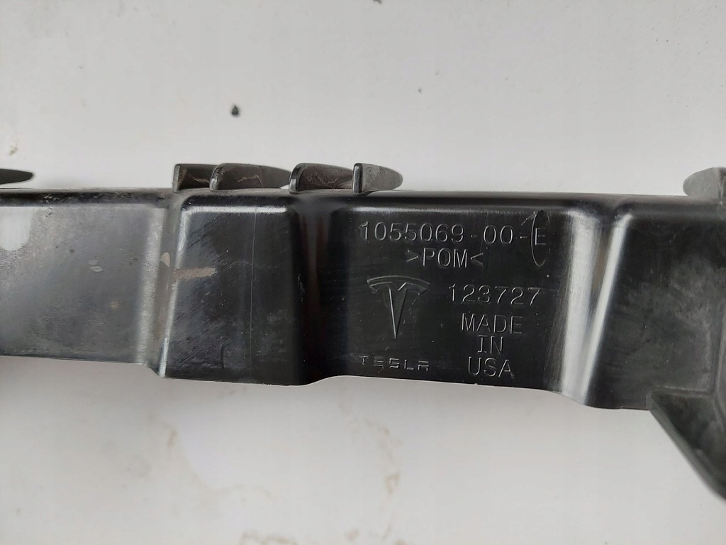 фото №5, Tesla model x каркас кронштейн pod решётка радиатора направляющая