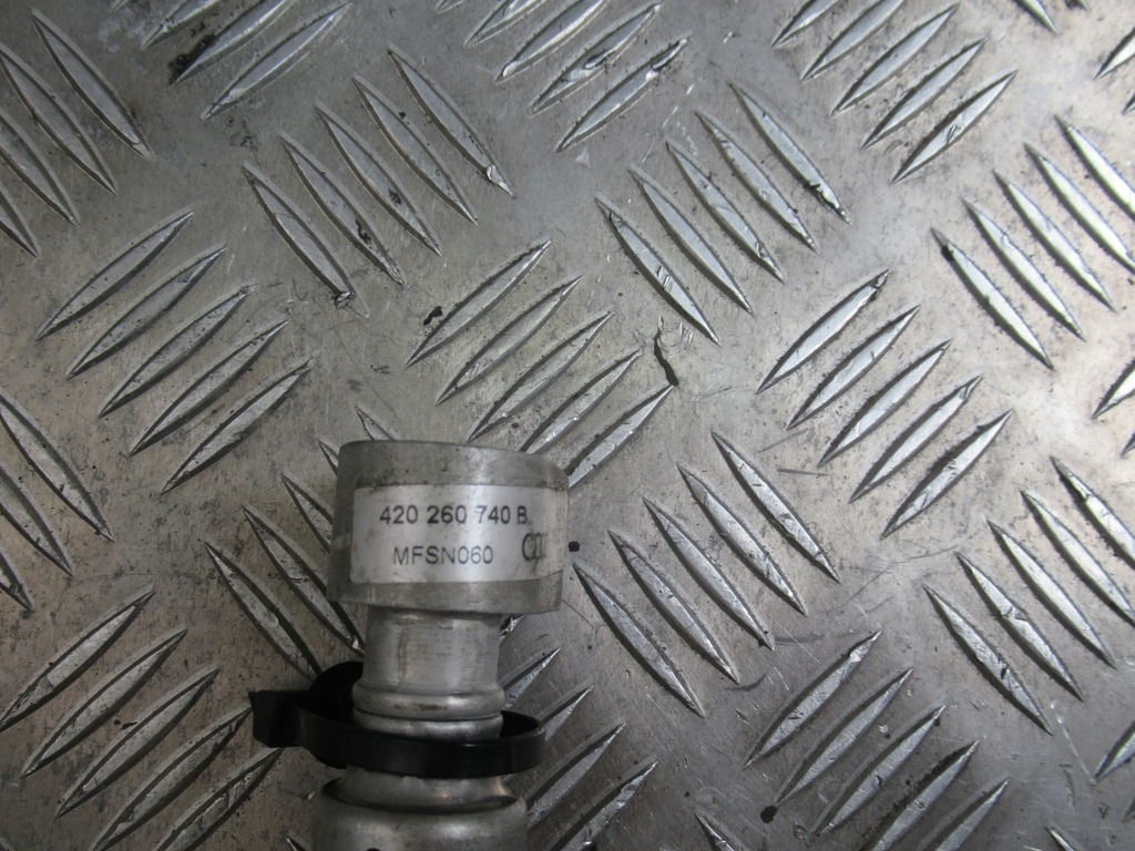 фото №3, Audi r8 шланг кондиціонера 420260740b