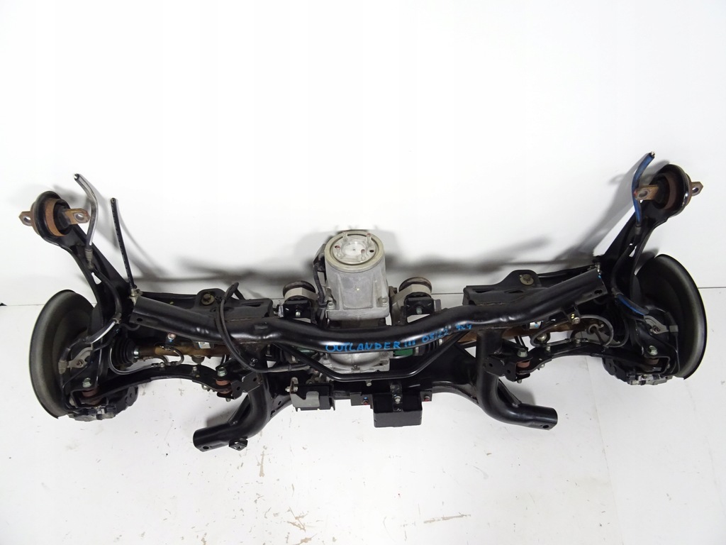 фото №16, Outlander iii 4x4 балка підвіска задня диференціал