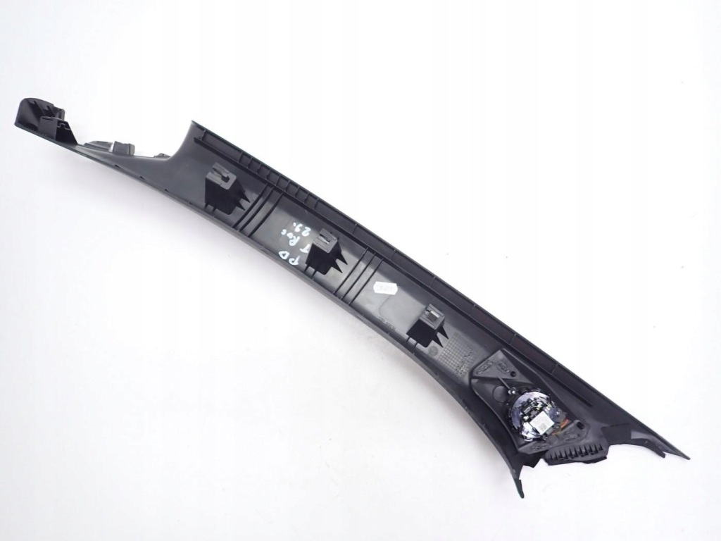 Пластик защита стойка правый перед r-line 2gc867234a vw t-roc кабриолет  23r Цена