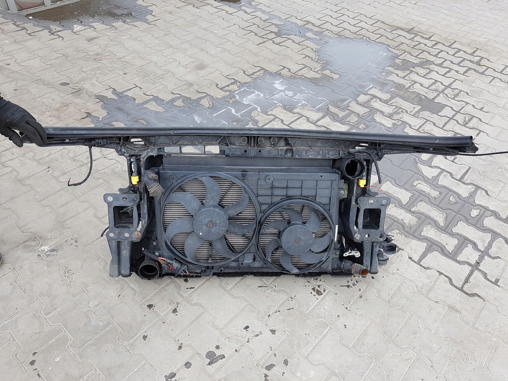 фото №5, Audi a3 8p lift 08r- 1.9 tdi pas передній радіатор