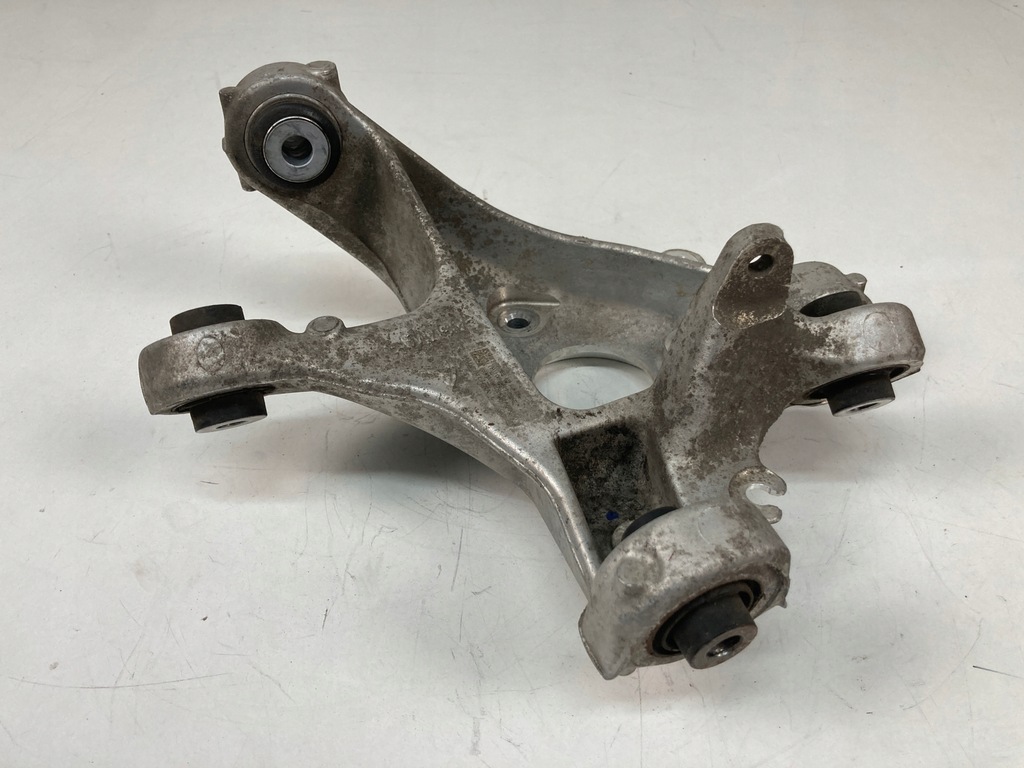 фото №11, Поворотный кулак левая задняя tesla 3