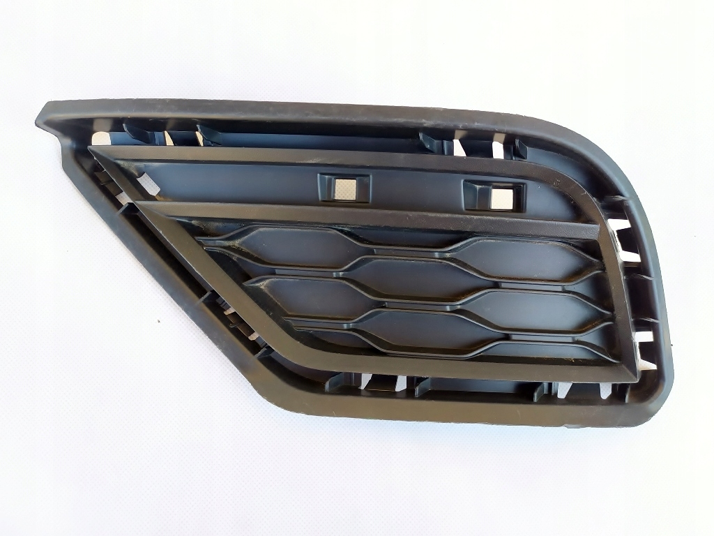 фото №1, Volkswagen оригінальний номер 2ga807246 заглушка бампер