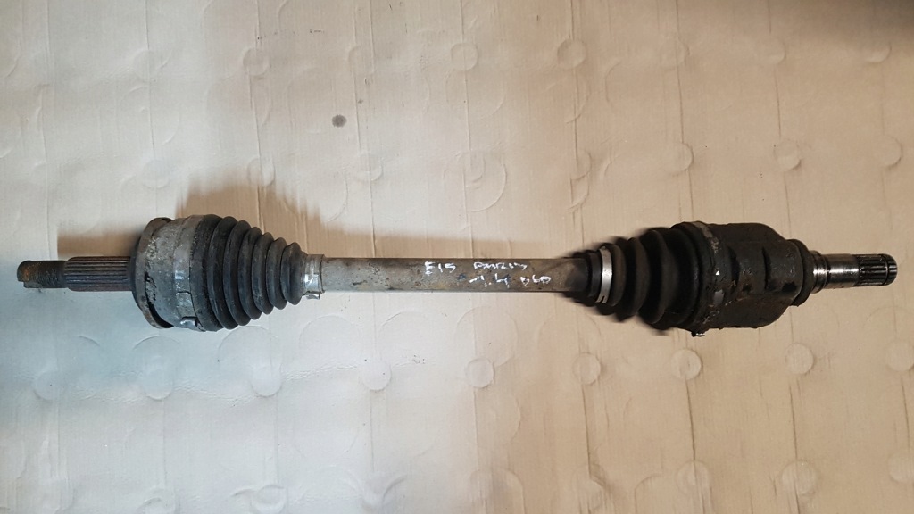 фото №1, Toyota corolla e15 07-09 1.4 d4d привідний вал ліва