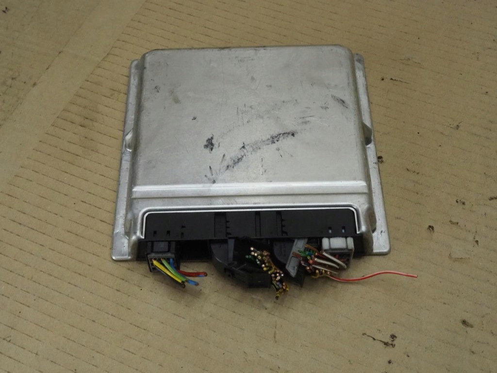 Бортовой компьютер двигателя mercedes w203 a0001533379 1.8 163km 00-07 блок управления в Украине