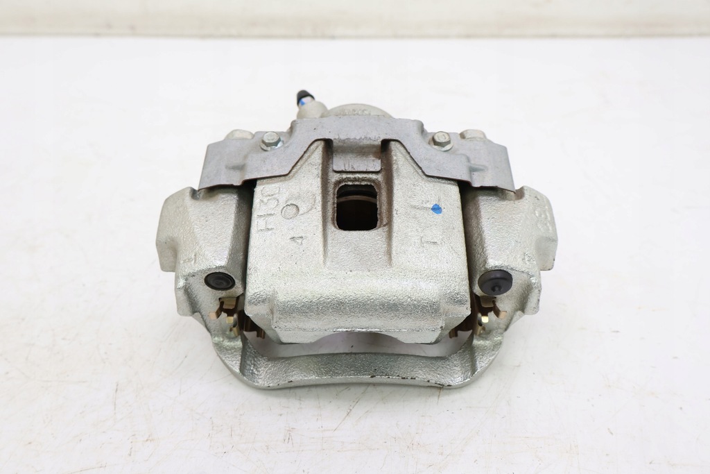 фото №1, Toyota land cruiser 200 суппорт тормоза левый задняя