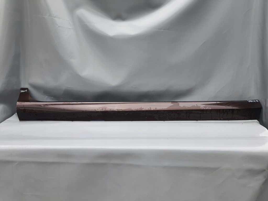 фото №1, Volvo v60 s60 18- молдинг порог правая правый порог