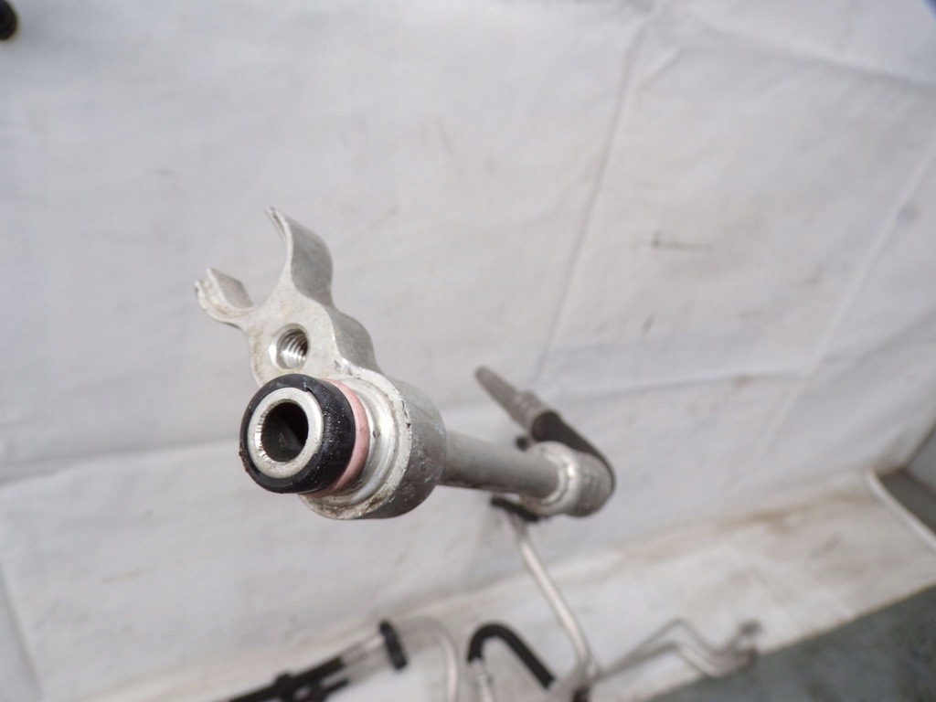 фото №11, Шланг кондиционера a2518301515 mercedes w251