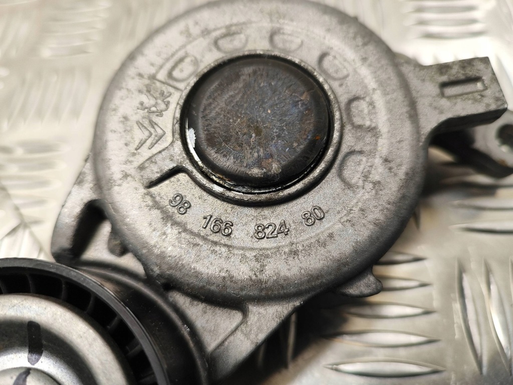 Peugeot traveller 2020 натягувач ремінь генератора в Україні