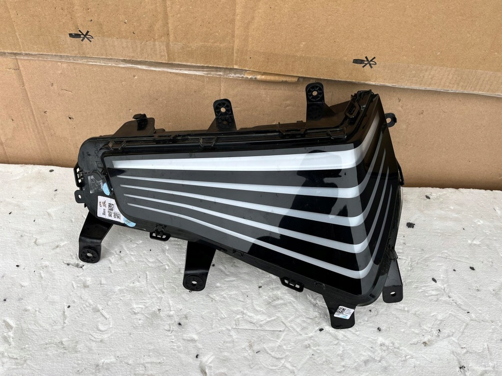 Купити Лампа права led drl citroen ds7 рестайлінг  9853582080