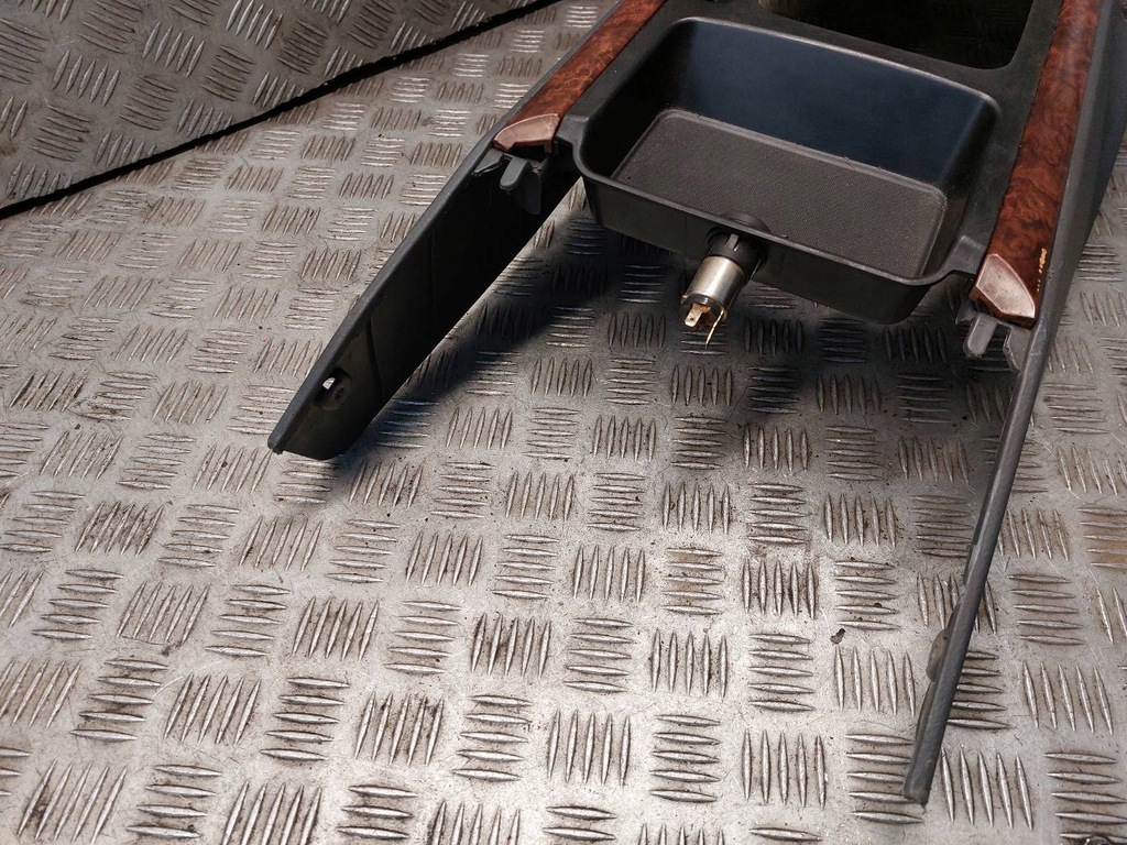 фото №7, Туннель средний подлокотник kia sorento i 84610-3e000