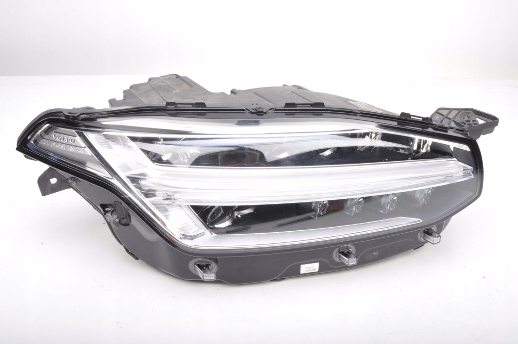 Volvo xc90 2 фара правый  передняя перед full led active high beam 31446689 Цена