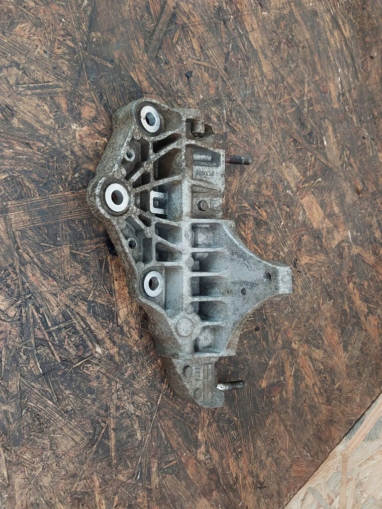 фото №8, Кронштейн радиатора egr jeep 3.0 crd 90513247g