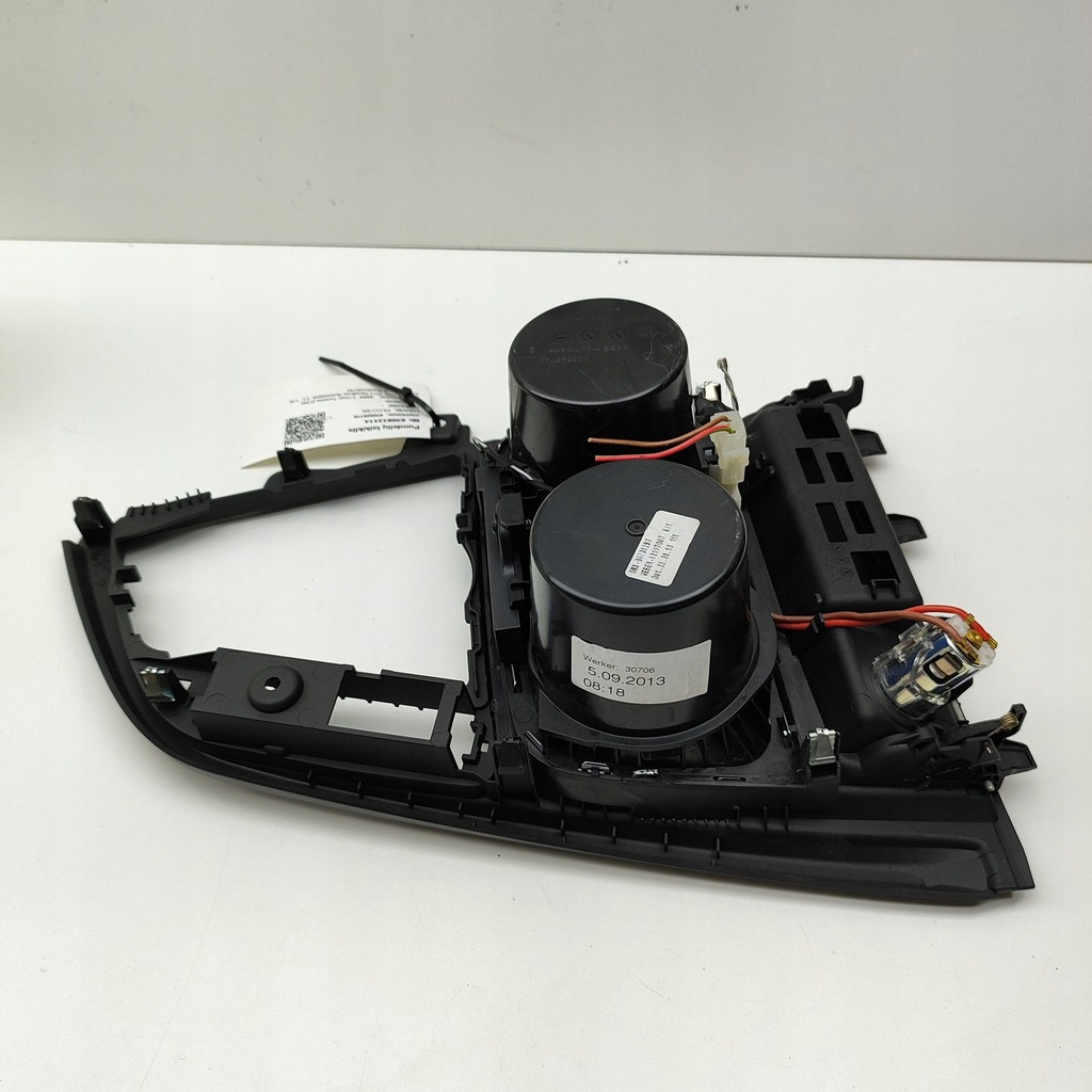 фото №6, Bmw 3 gt f34 2013 кронштейн na кружка панели приборной панели