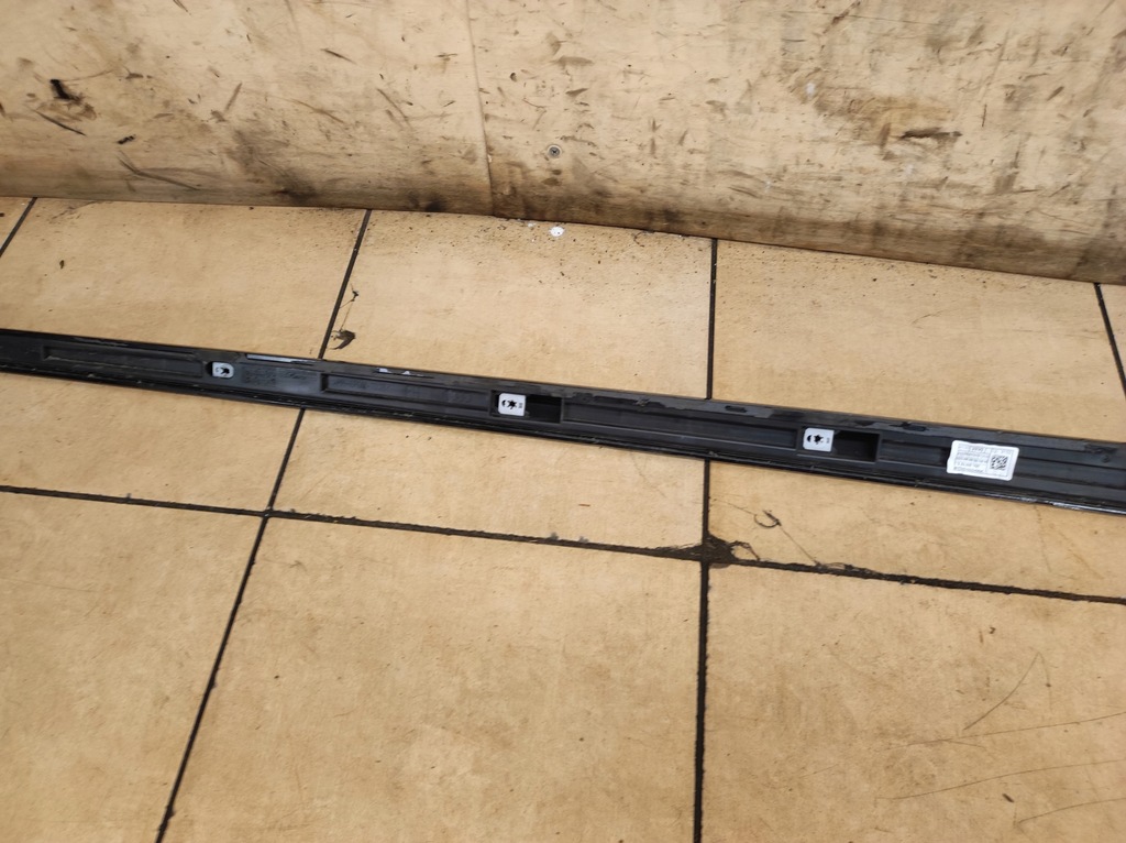 фото №10, Молдинг порог правая audi a1 ii 82a s line