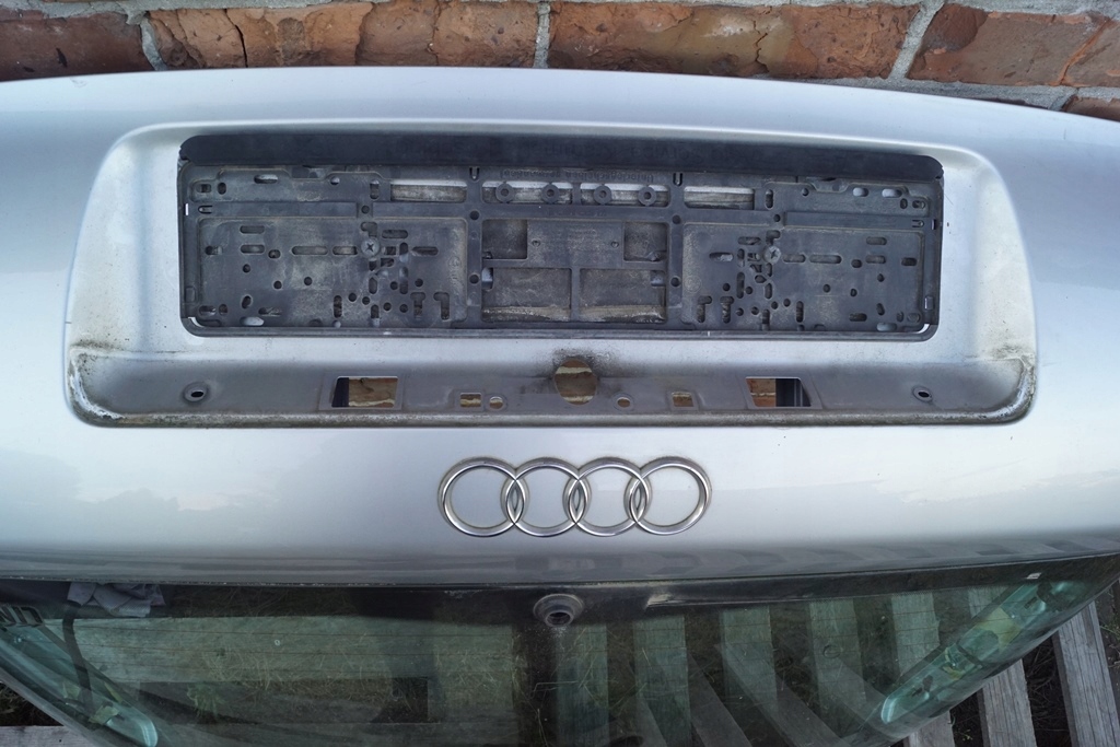 фото №10, Кришка багажника задня багажника audi a3 8l lift ly7w