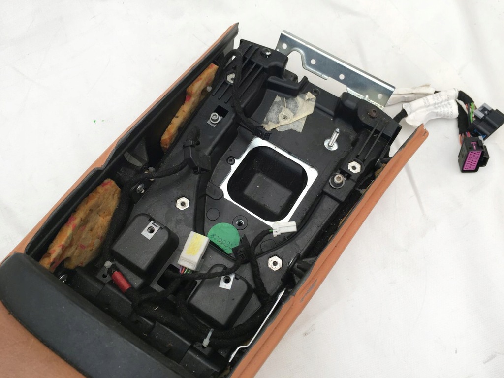 фото №7, Maserati quattroporte 04-12 тунель середній