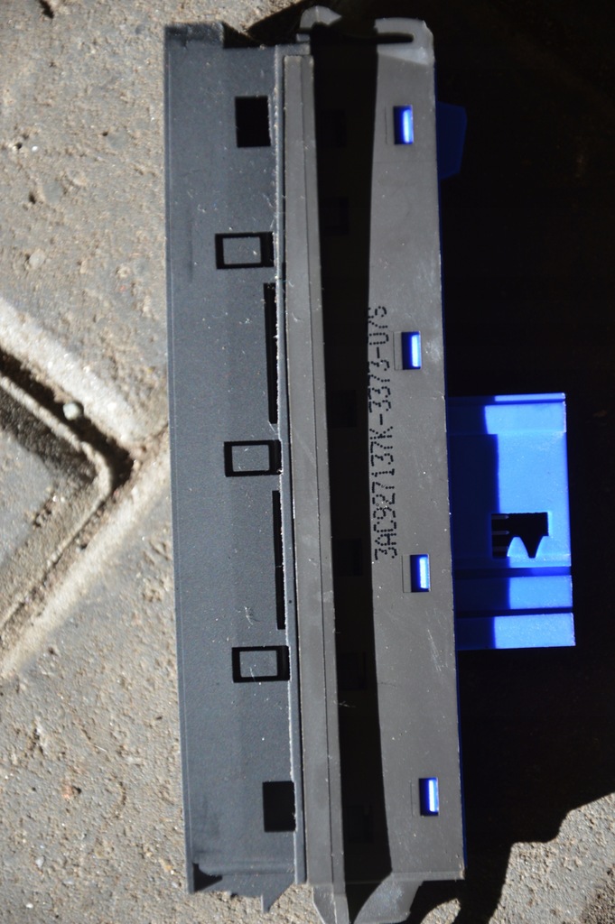 фото №2, Passat b7 r-line кнопка pdc 3ac927137k