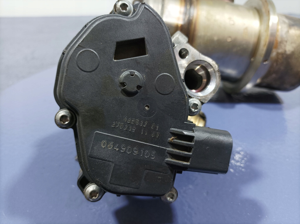 фото №4, Skoda superb iii 2.0 tdi dfga 150 km радіатор вихлопних газів клапан egr 04l131501rv