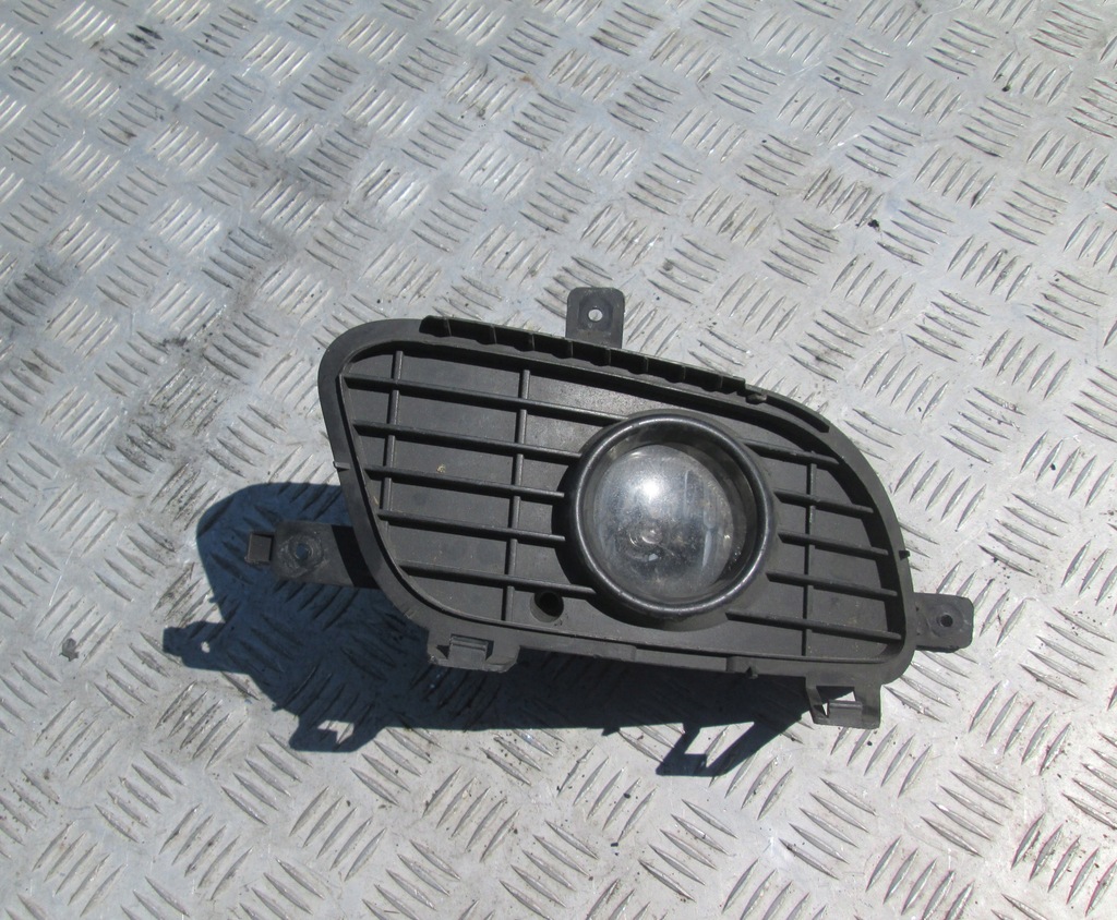 фото №1, Протитуманна фара правий рамка mercedes w204 w169 0305076002