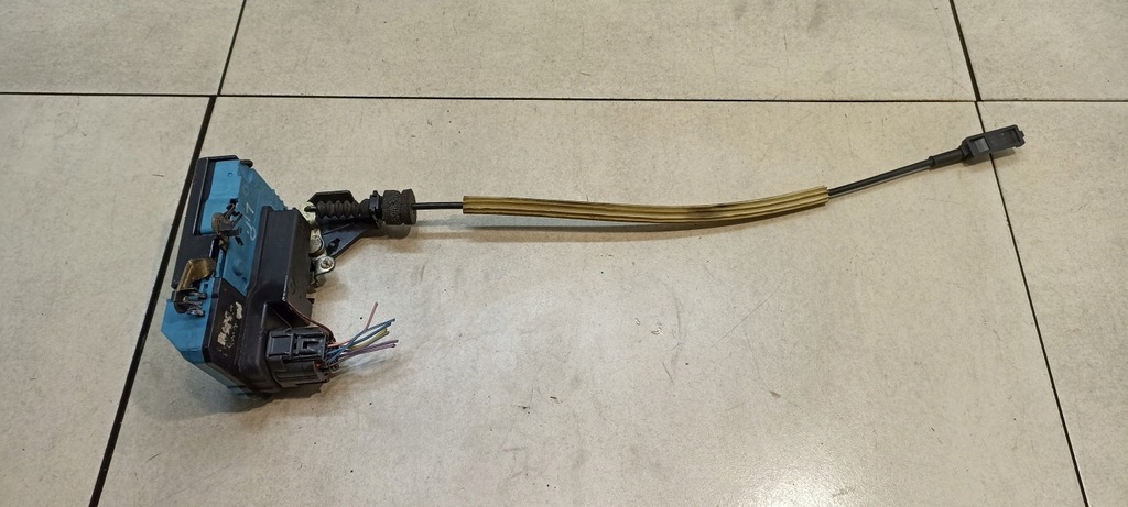 фото №1, Замок дверь левый перед volvo s60 i 2.4 d5