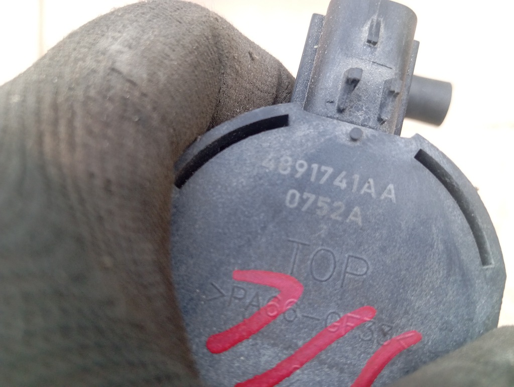 фото №11, Chrysler town country 11 клапан вакуумa dodge grand caravan 3.6