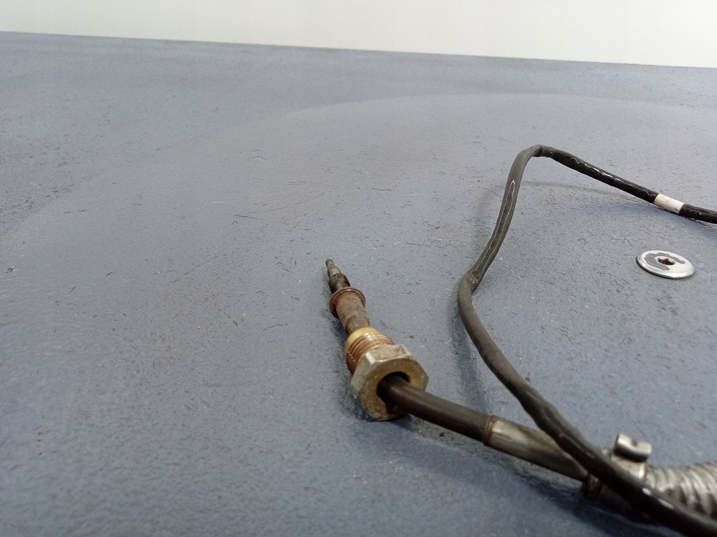 фото №5, Audi a6 c8 2.0 tdi датчик температура вихлопних газів 05l906088j