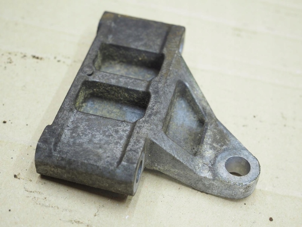 фото №5, Subaru outback кронштейн кронштейн двигуна 23951-aa010