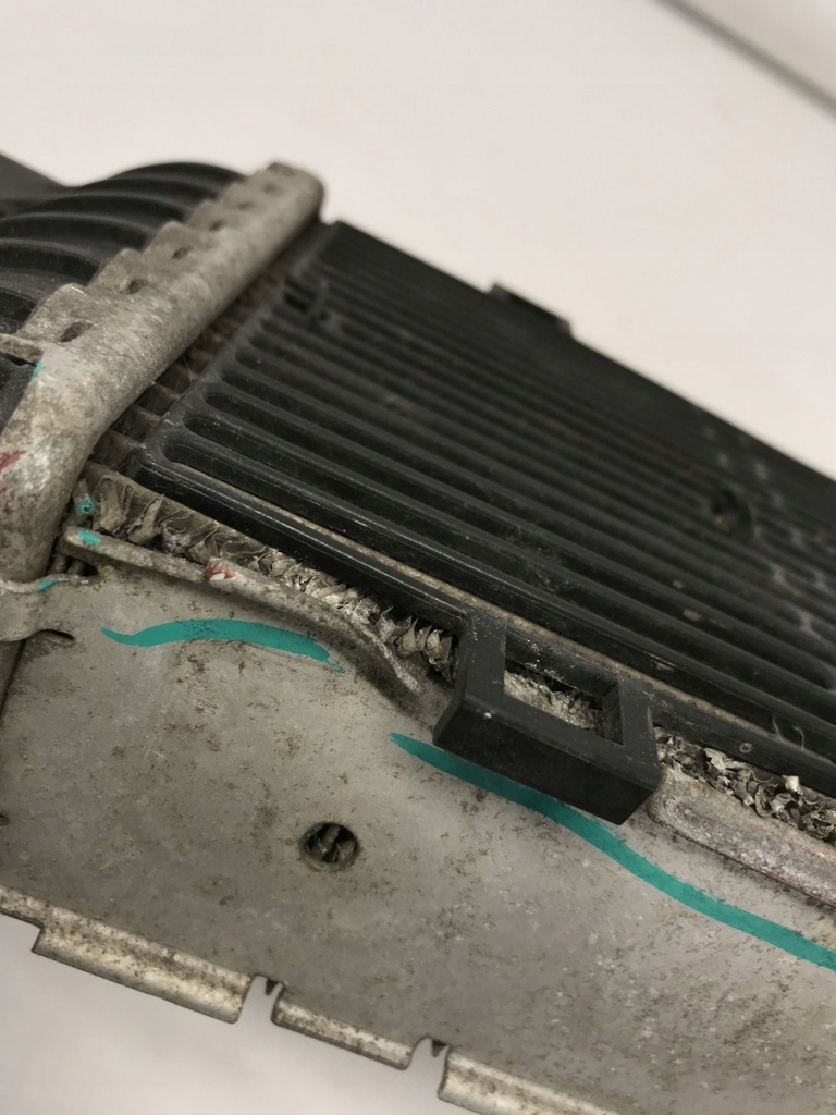 фото №9, Радіатор wody audi q3 8k0145804h