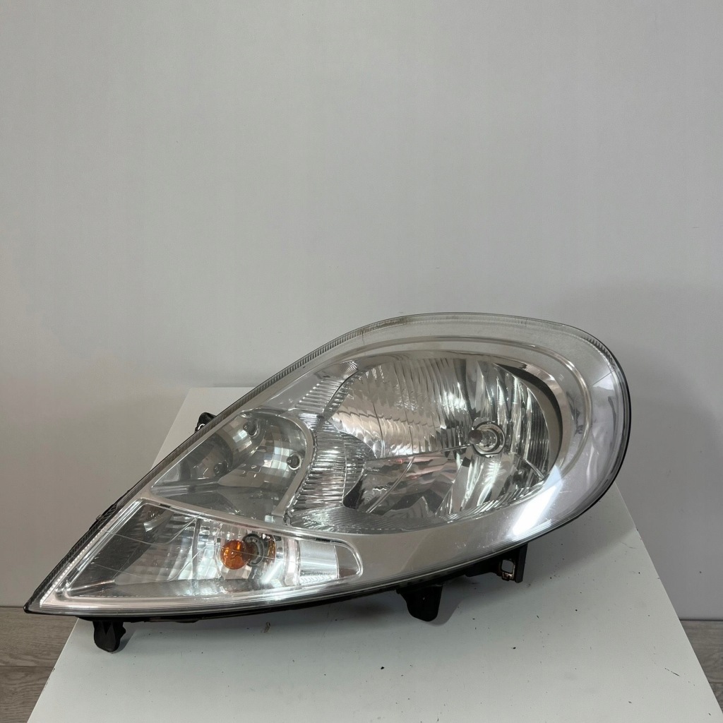 Купити Фара ліве перед ліва передня renault traffic 2 2 93859833