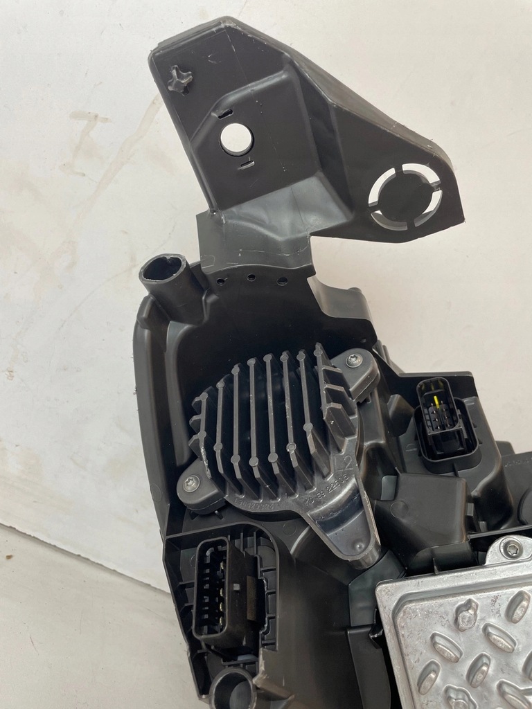 фото №9, Лампа перед передня ліва peugeot 208 ii full led технологія лінза