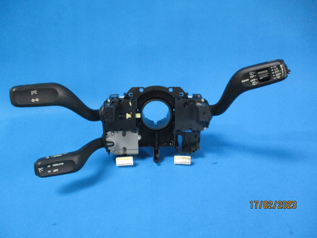 фото №1, Переключатель комбинированный cayenne ii 7p5953507br