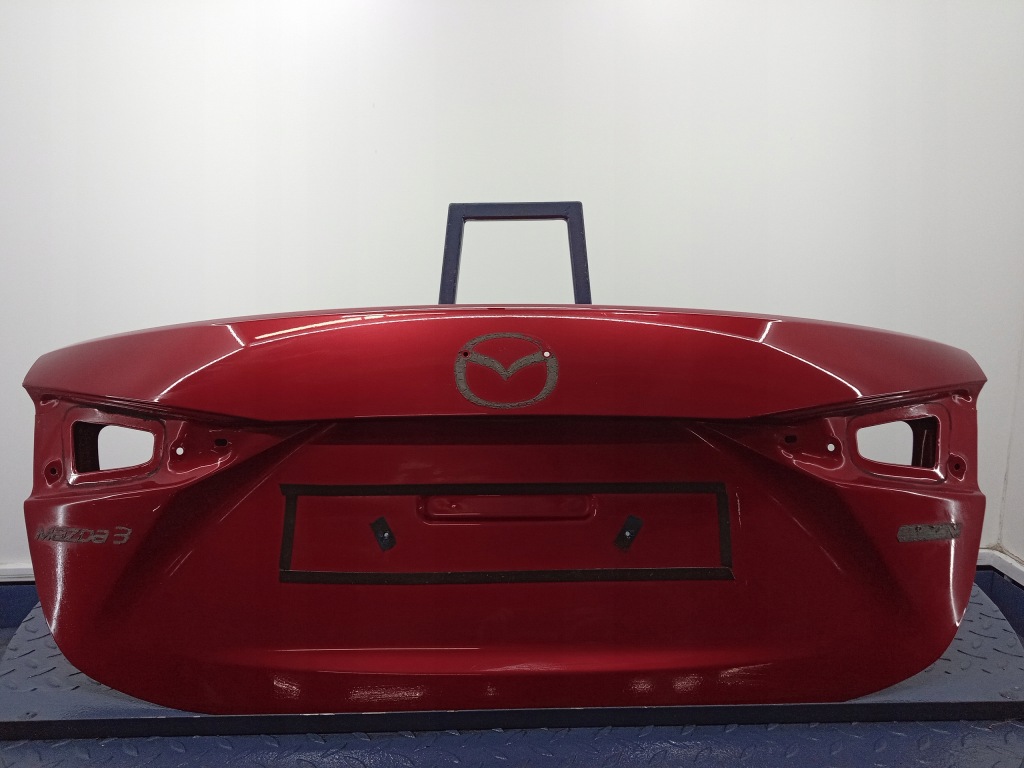 фото №1, Mazda 3 iii bm sedan кришка багажника багажника задня 41v