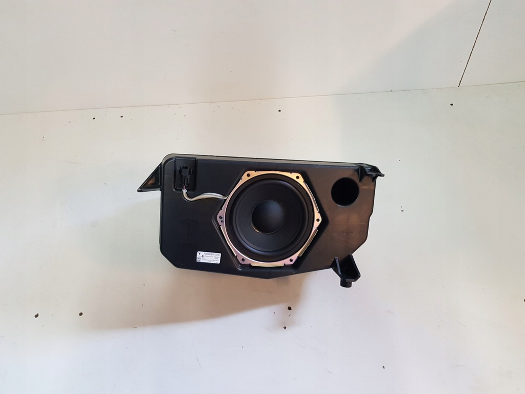 фото №1, Tesla x сабвуфер усилитель