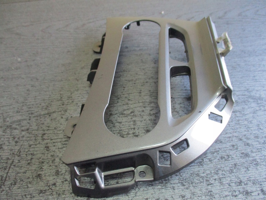 фото №3, Рамка консоли ford focus 18522