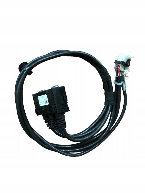 фото №1, Mercedes eqs usb соединитель 2978202701