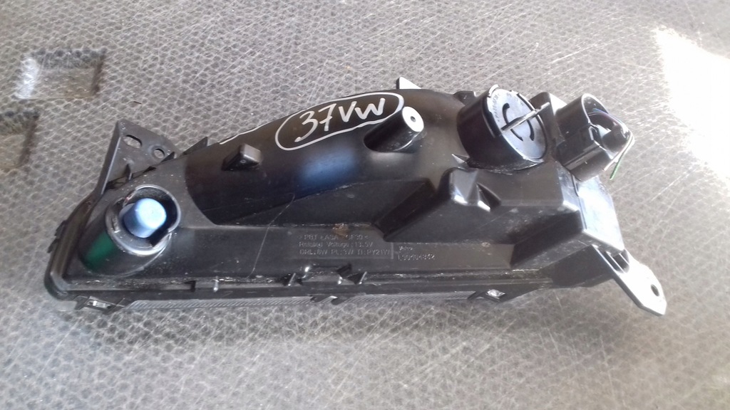 фото №6, Противотуманная фара правый перед vw t-roc 2ga941056j