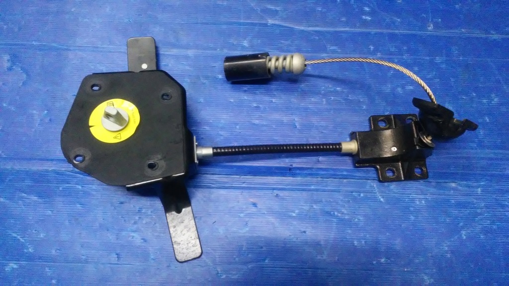 фото №2, Discovery sport трос кронштейн колеса запасного